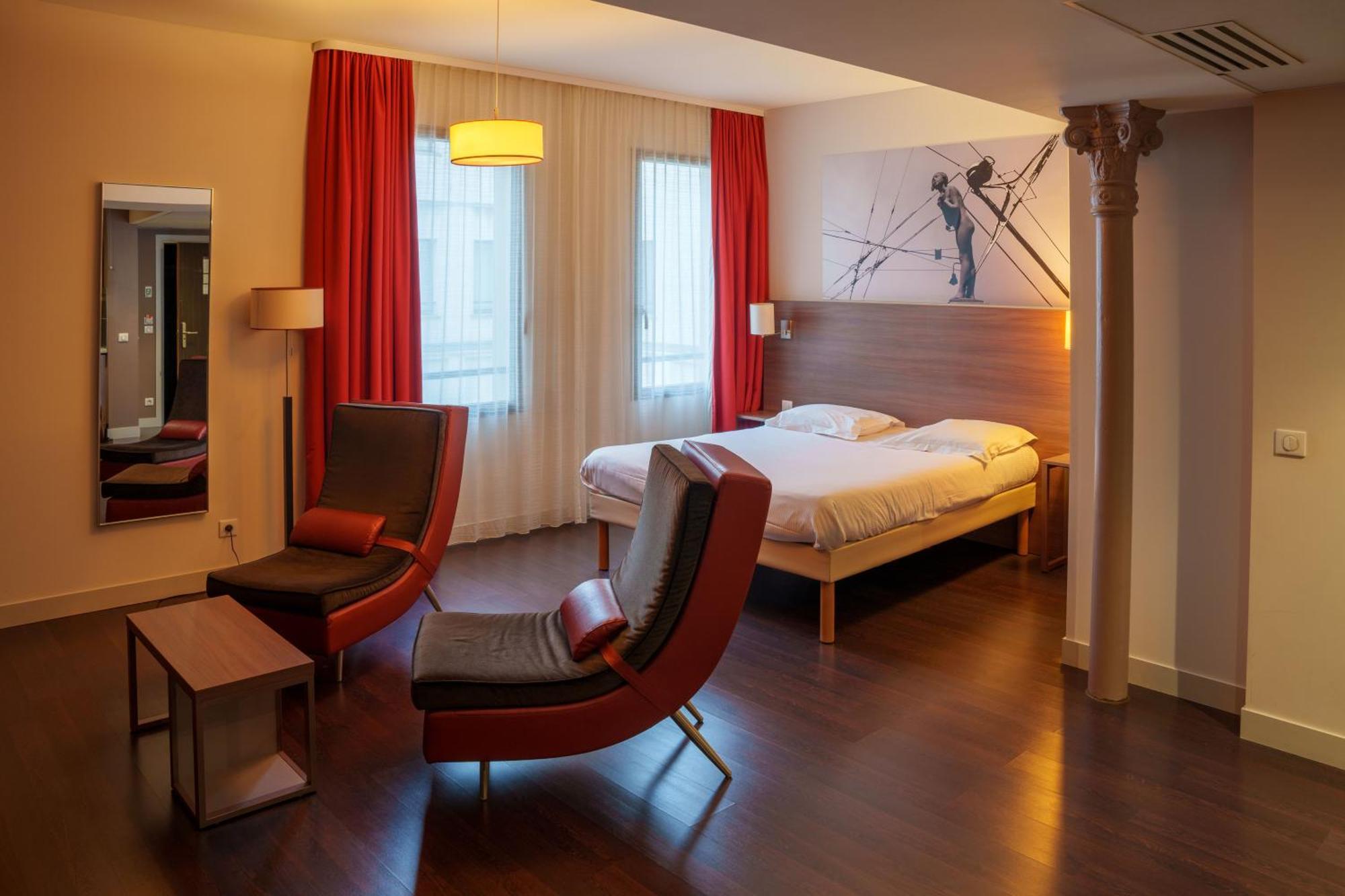 Hotel Comfort Saint-etienne 3*
