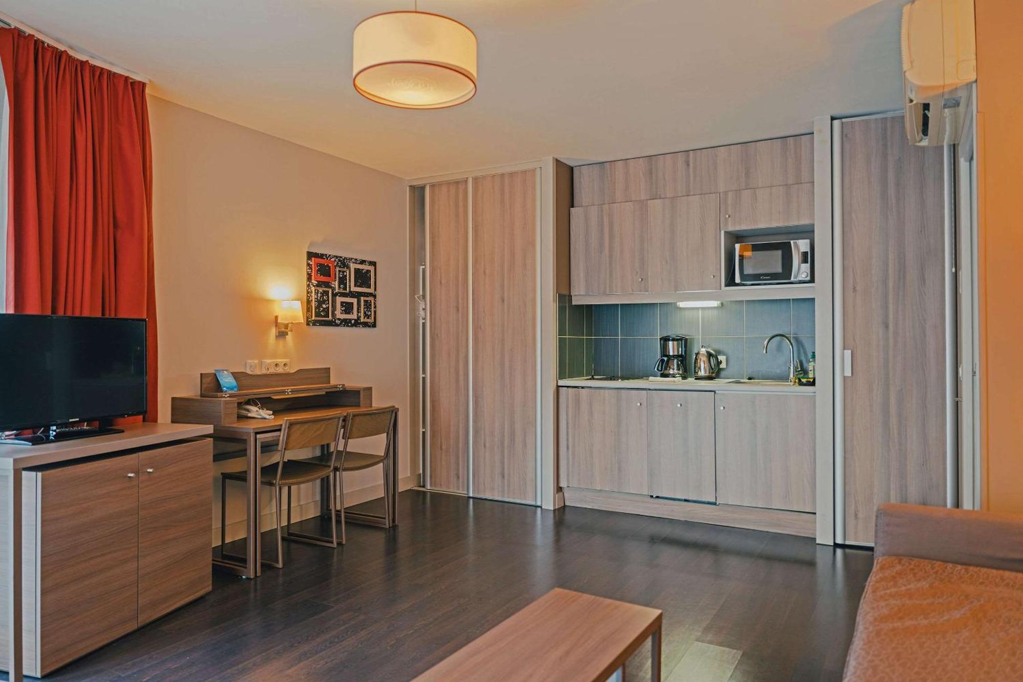 Comfort Saint-etienne Hotel 3*